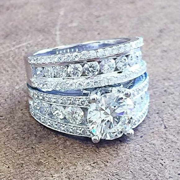 New Womens 2Pcs Bridal Ring Set Cubic Zirconia Size 9 - Picture 2 of 4